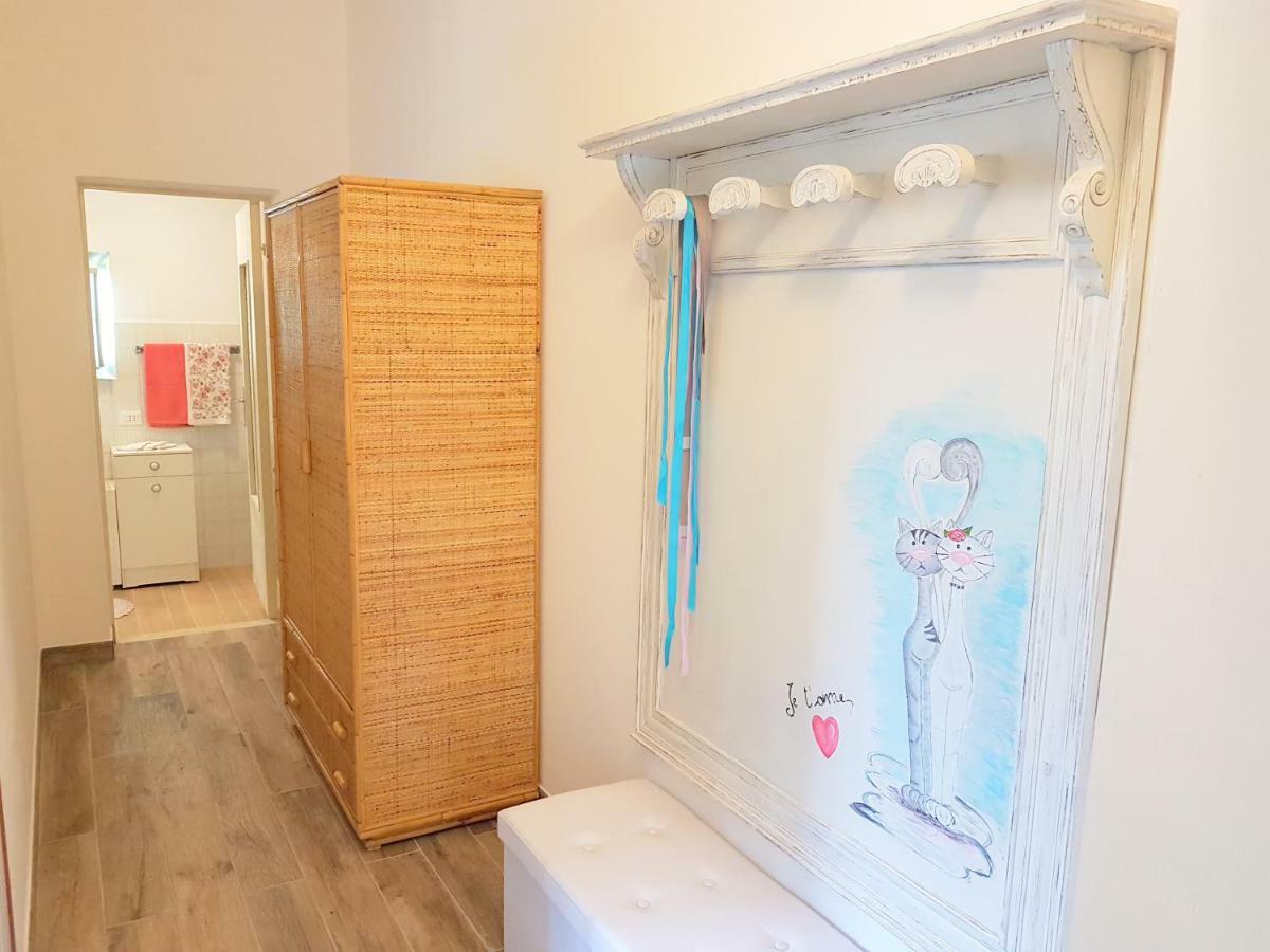 A Casa Di Clementina Lägenhet Raffa Exteriör bild