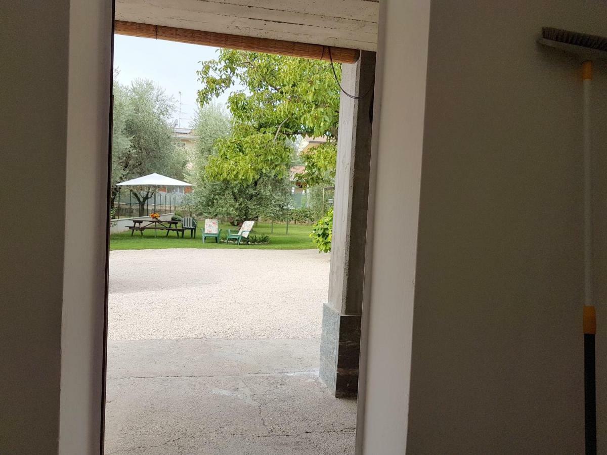 A Casa Di Clementina Lägenhet Raffa Exteriör bild