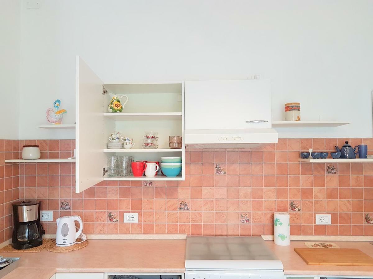 A Casa Di Clementina Lägenhet Raffa Exteriör bild