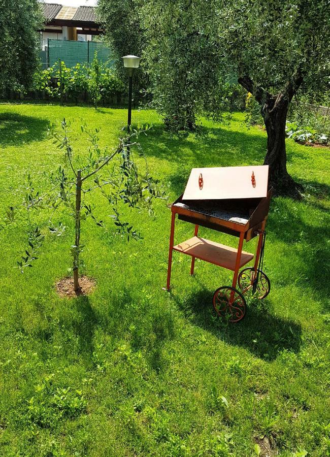 A Casa Di Clementina Lägenhet Raffa Exteriör bild